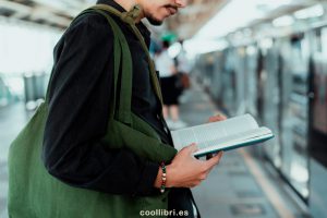 Los lectores son los grandes beneficiarios de este tipo de libros de bolsillo